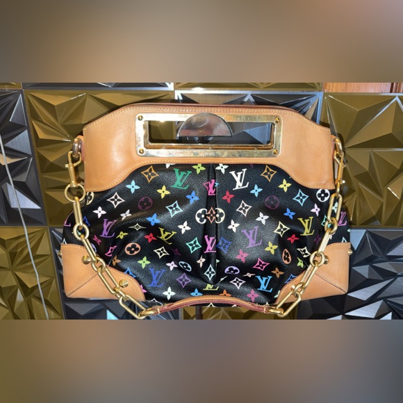 EUC💕 Louis Vuitton Black Murakami Monogram Shoulder Bag - Picture 3 of 5